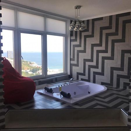 M&P Vip Appartments In Arkadia Odessa Luaran gambar