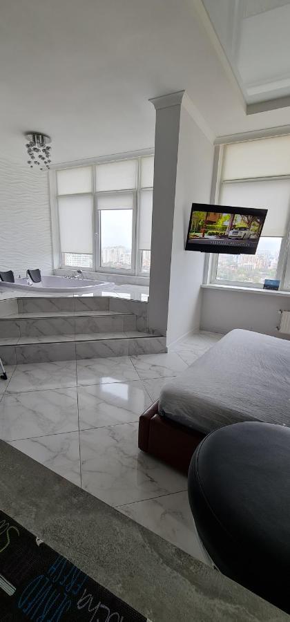 M&P Vip Appartments In Arkadia Odessa Luaran gambar