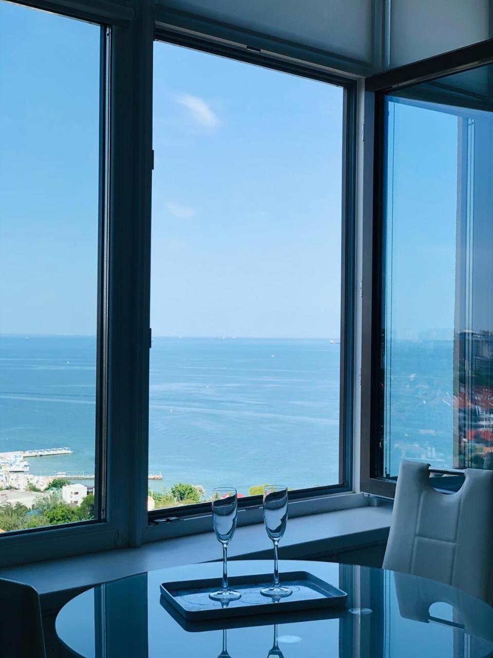 M&P Vip Appartments In Arkadia Odessa Bilik gambar
