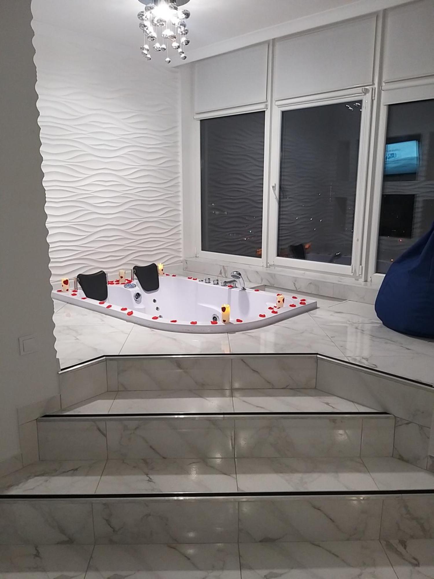 M&P Vip Appartments In Arkadia Odessa Bilik gambar