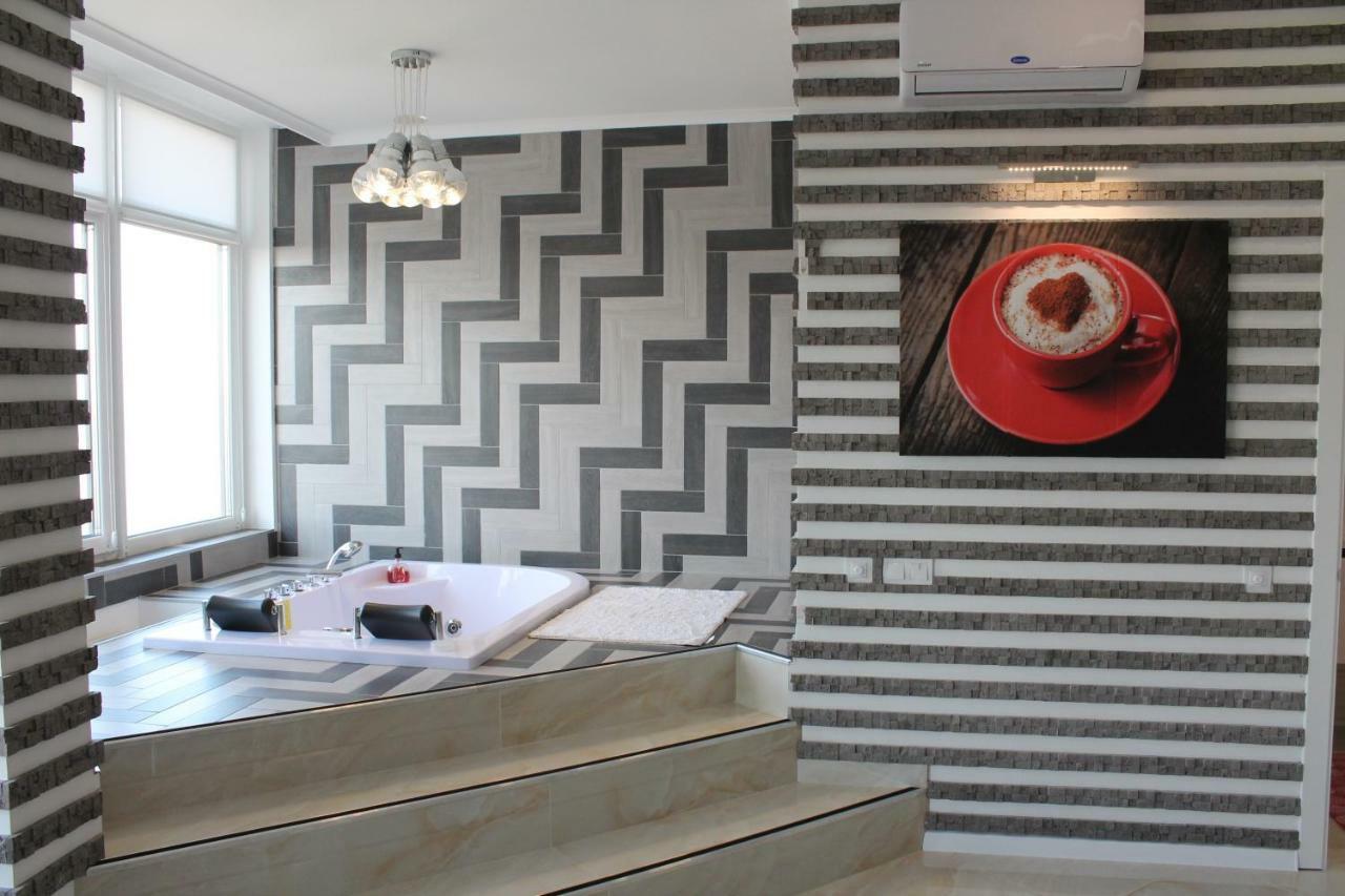 M&P Vip Appartments In Arkadia Odessa Luaran gambar
