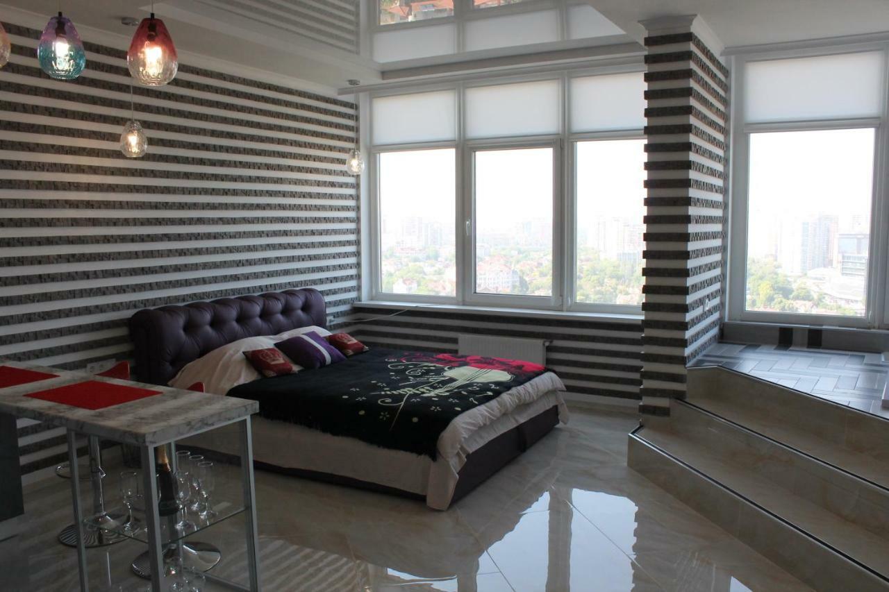 M&P Vip Appartments In Arkadia Odessa Luaran gambar